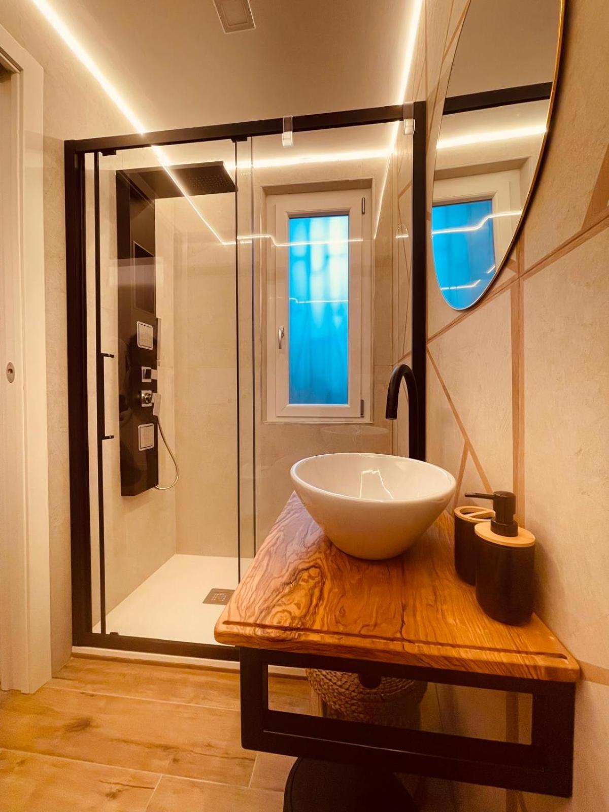 Casa Vacanze Ibiscus Портовенере Экстерьер фото